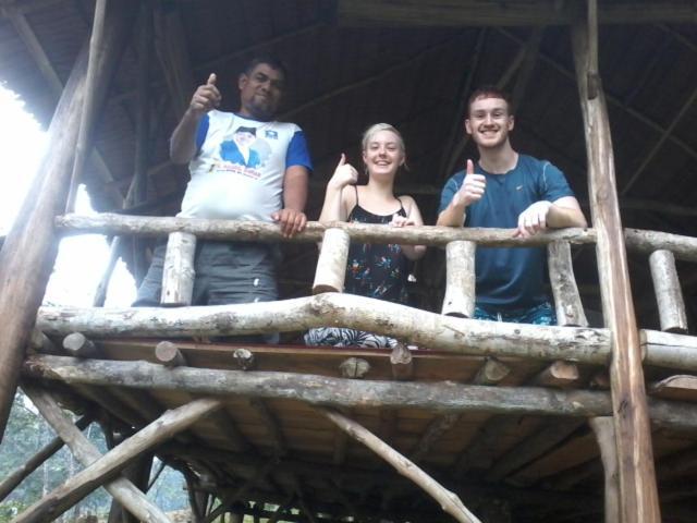 Orangutantreksumatra & Lovely Jungle Lodge Only Book If You Are Treking With Us Bukit Lawang Quarto foto